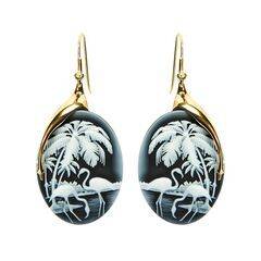 Серьги Flamingo из серебра 925 с камеей и покрытием античным золотом, фотография — Stile.me
