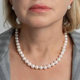 Колье Charm из серебра 925 с жемчугом и покрытием белым родием, фотография — Stile.me