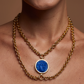 Колье Medusa двойное из бронзы с покрытием желтым золотом, фотография — Stile.me