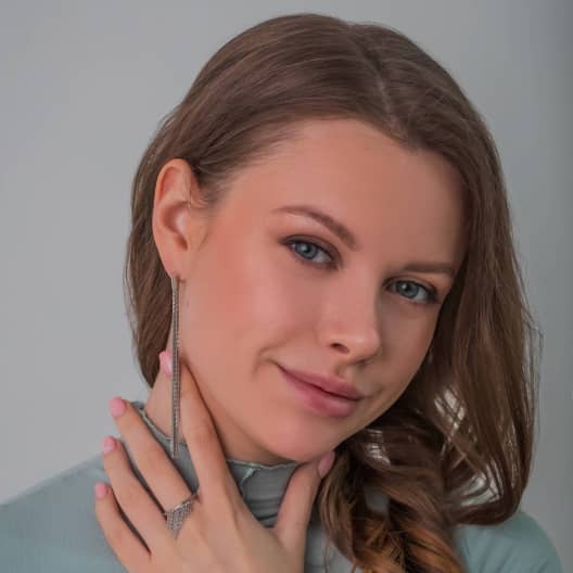 Кольцо Паола из серебра 925 с покрытием белым родием, фотография, изображение № 4 — Stile.me