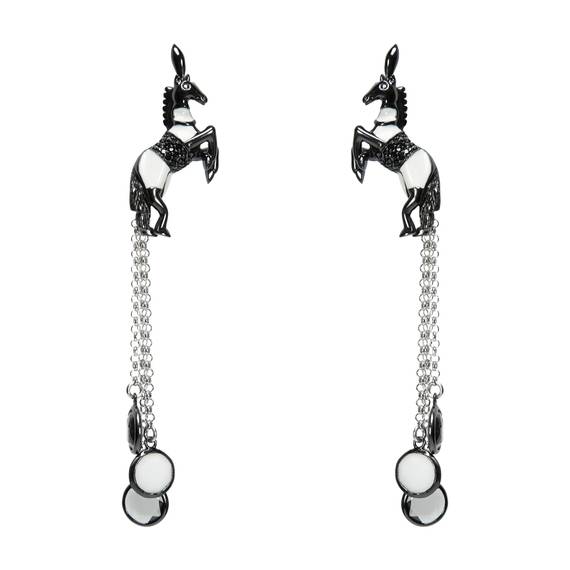 Серьги Cavallo из серебра 925 с эмалью и покрытием черным родием, фотография — Stile.me